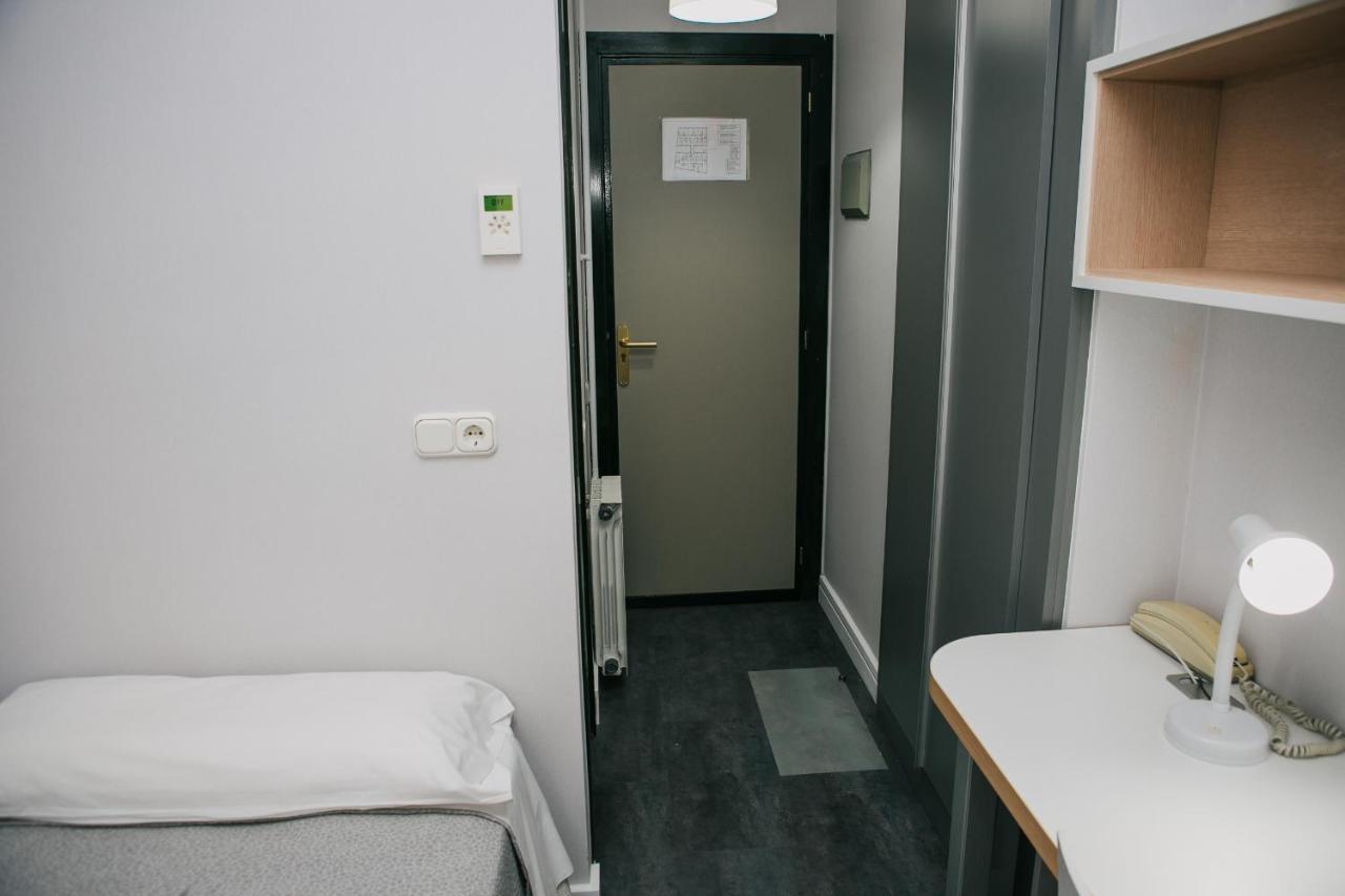 Residencia Universitaria Tagaste Barcelona Exterior foto